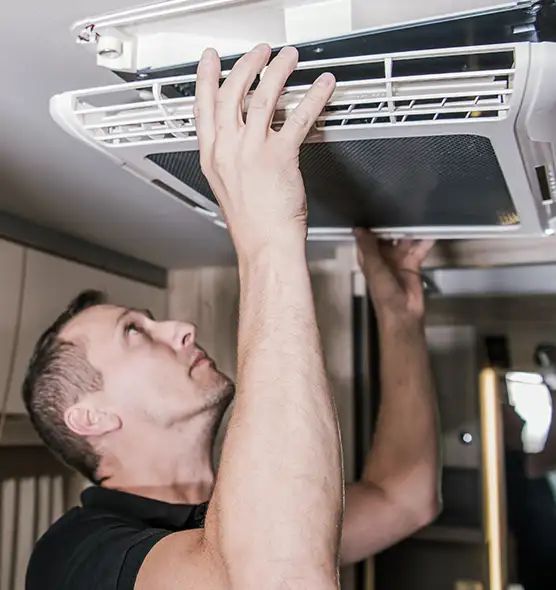  Professional Licensed And Insured Cleaners in Mira Loma, CA